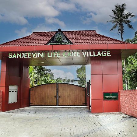 Sanjeevini Life Care Village - A Science Based Non - Invasive Holistic Wellness Destination Kochi Exterior photo